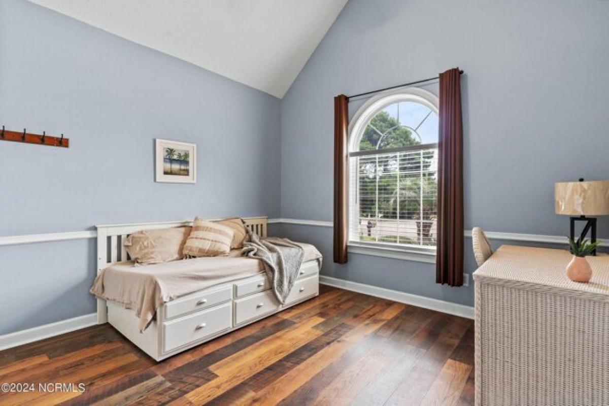 Picture of Home For Sale in Wilmington, North Carolina, United States