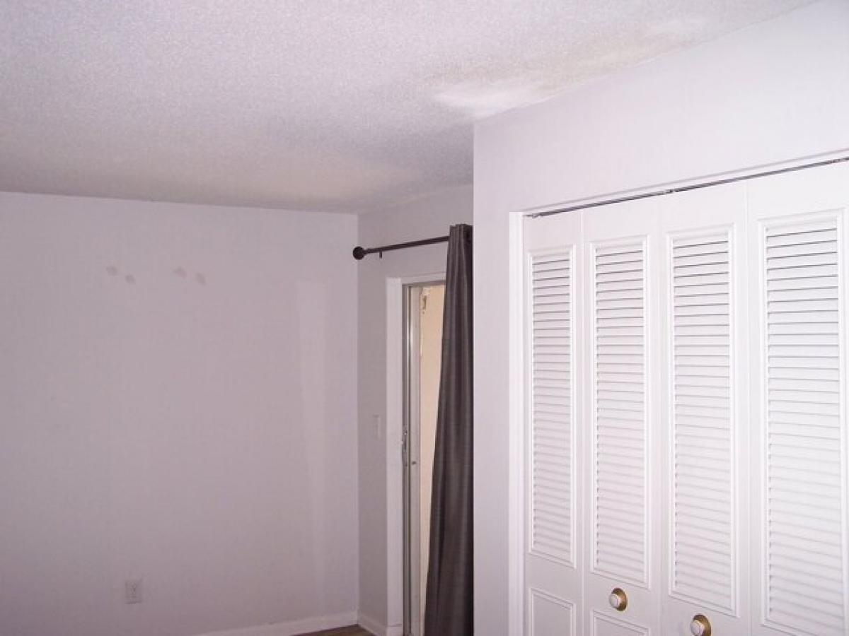 Picture of Home For Sale in Titusville, Florida, United States