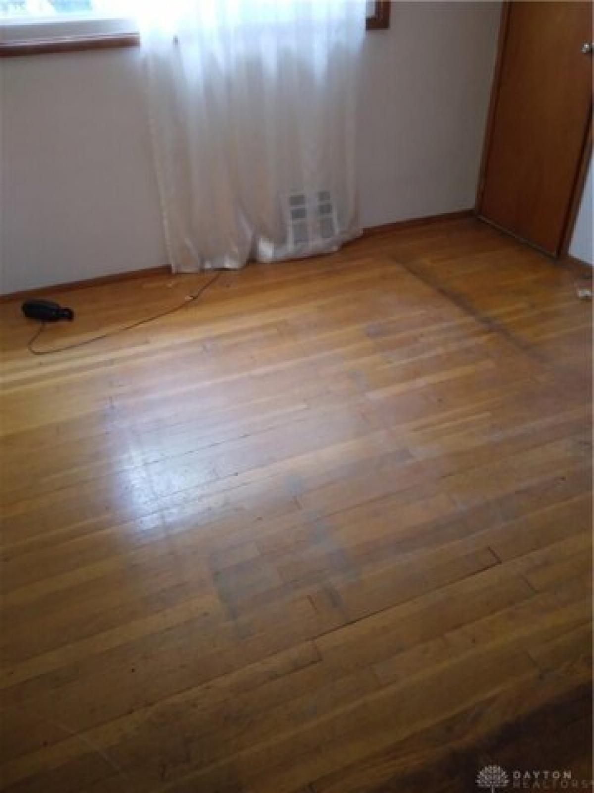 Picture of Home For Sale in Dayton, Ohio, United States