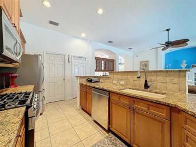 Home For Sale in Trinity, Florida