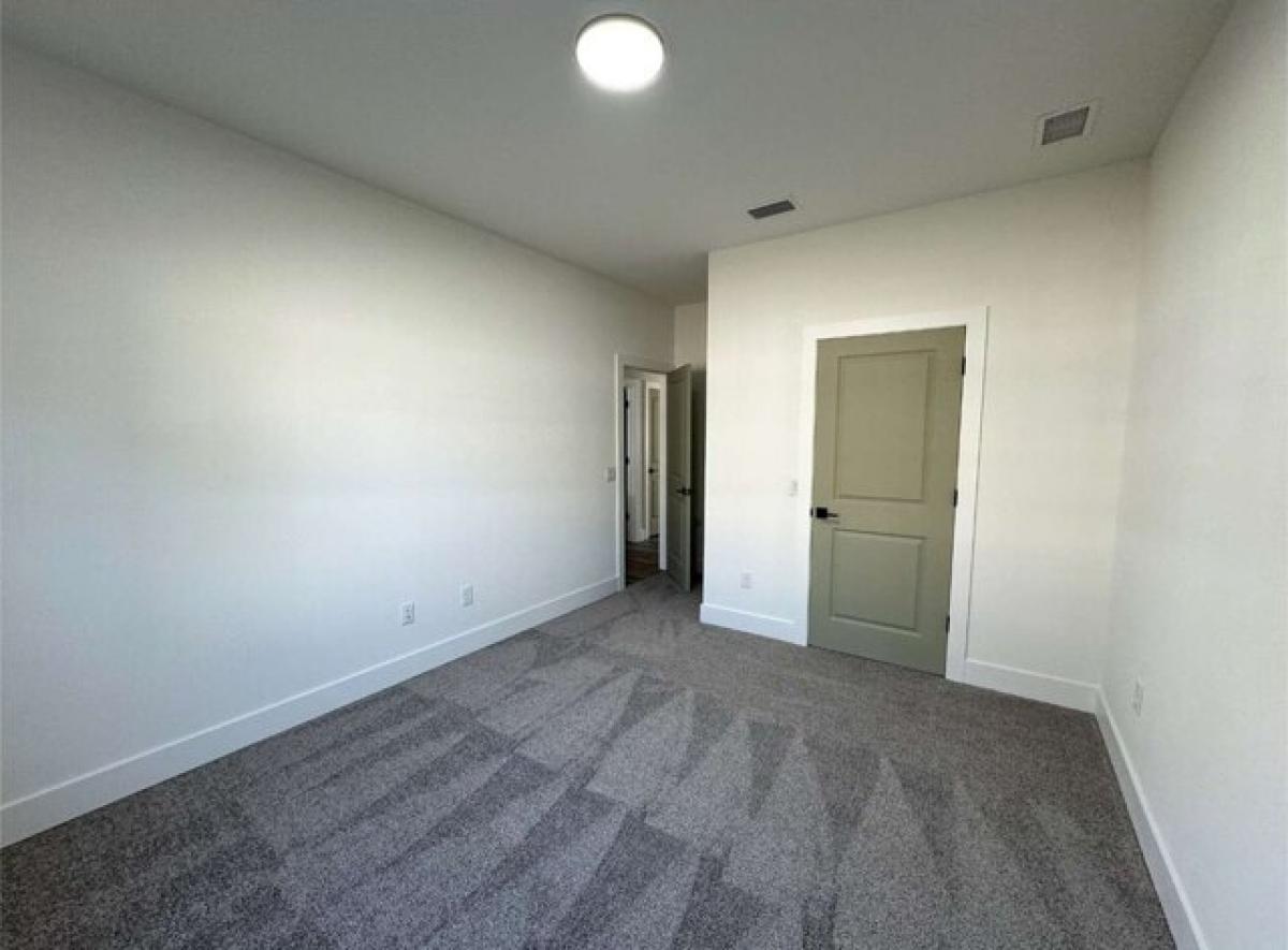 Picture of Home For Sale in Lake City, Florida, United States