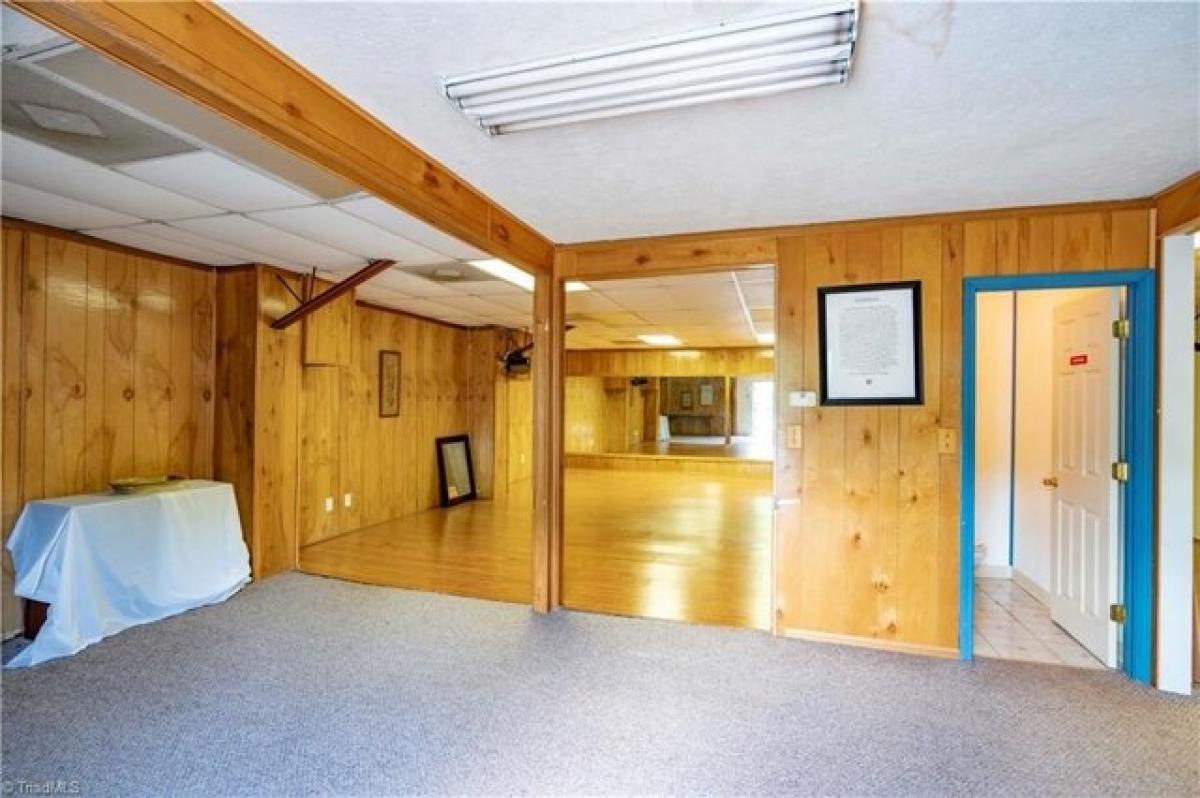 Picture of Home For Sale in Rutherfordton, North Carolina, United States