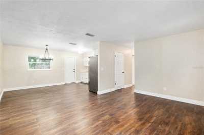 Home For Sale in Alachua, Florida