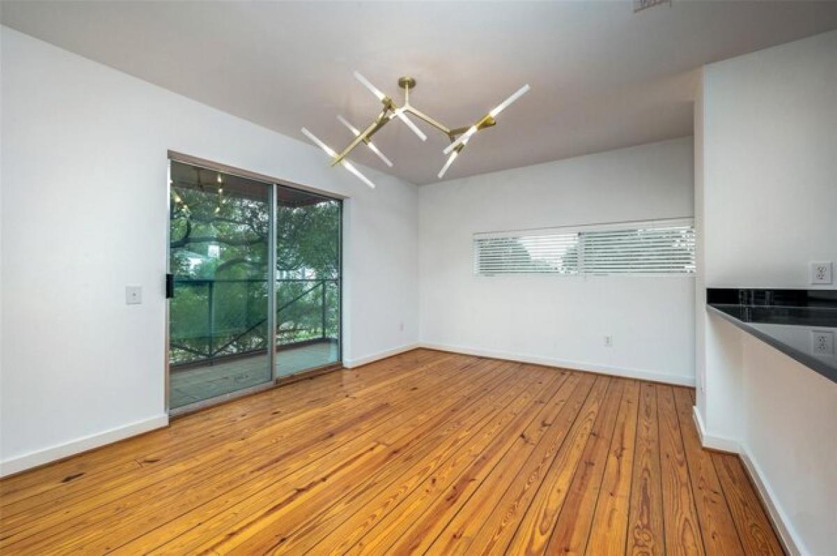 Picture of Home For Sale in Dallas, Texas, United States