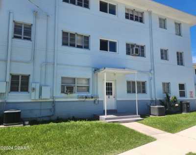 Home For Sale in Daytona Beach, Florida