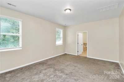 Home For Sale in Charlotte, North Carolina