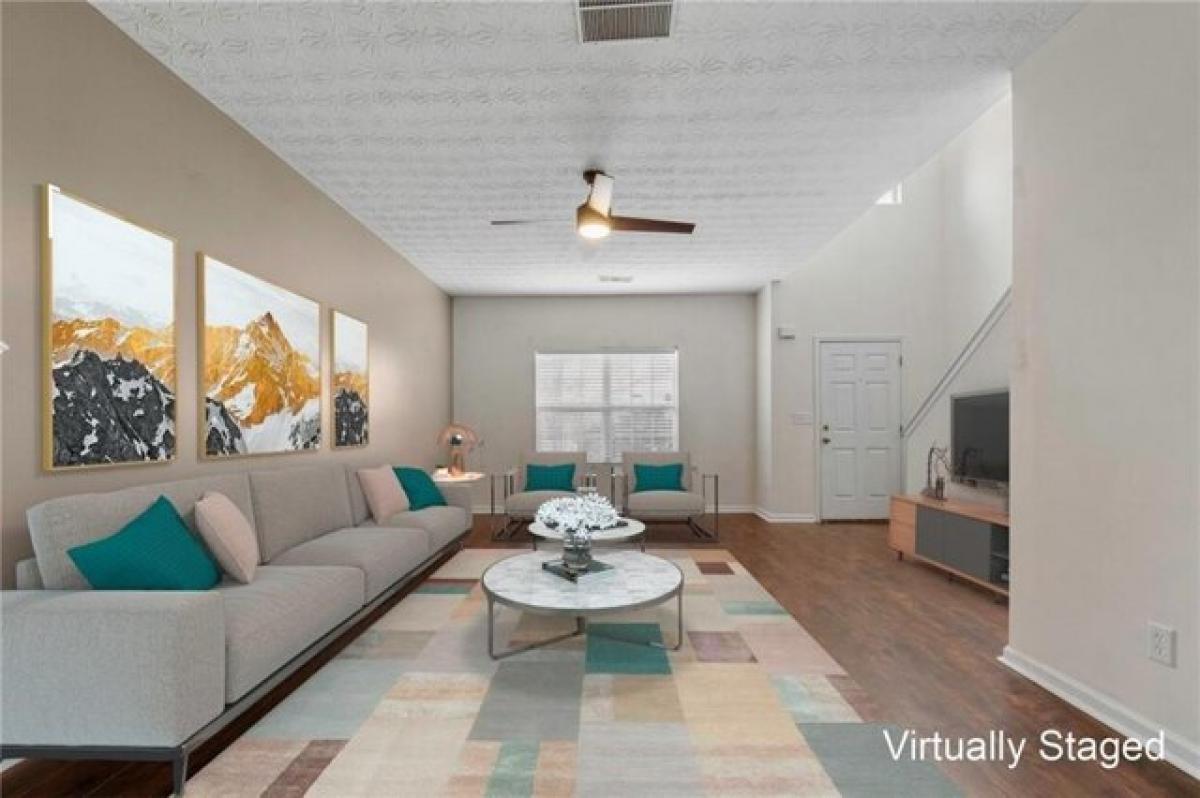 Picture of Home For Sale in McDonough, Georgia, United States