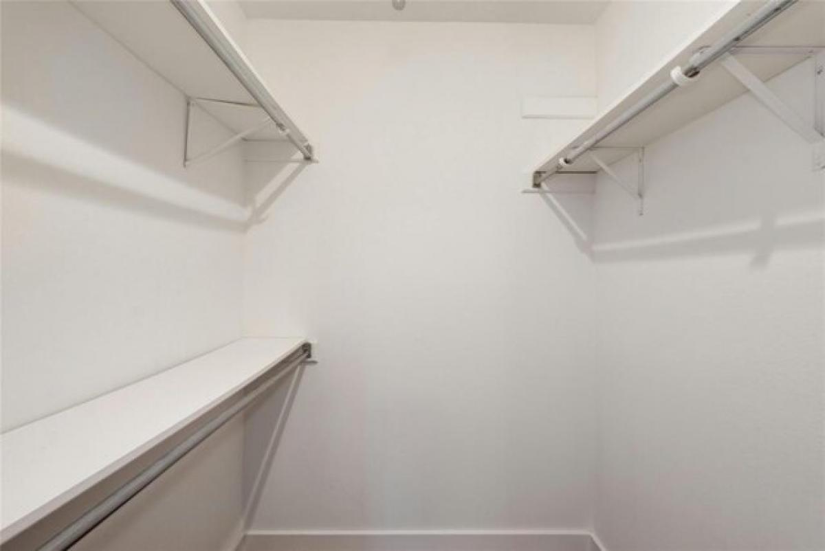 Picture of Home For Sale in Austin, Texas, United States