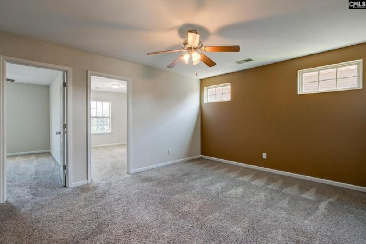 Picture of Home For Sale in Elgin, South Carolina, United States