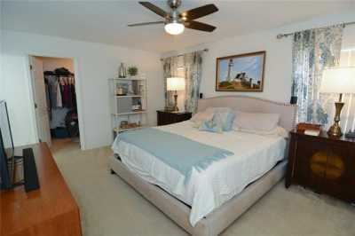 Home For Sale in Apopka, Florida