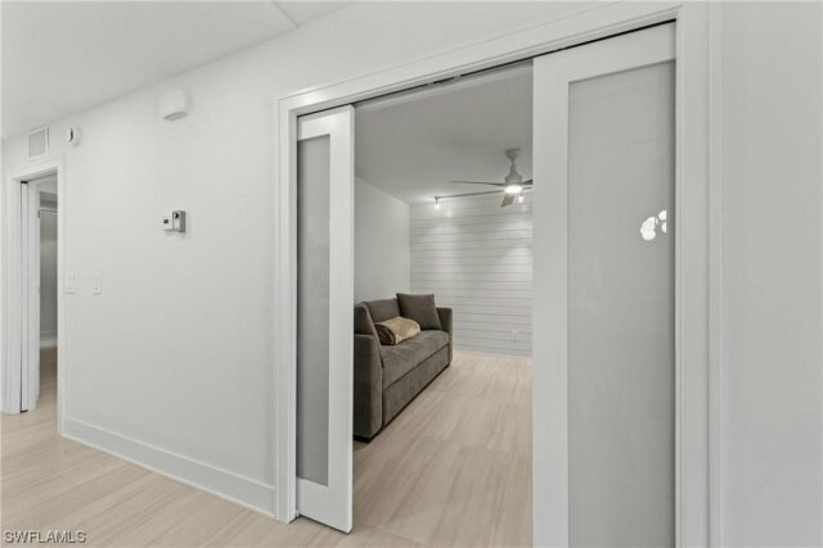 Picture of Home For Sale in Fort Myers, Florida, United States