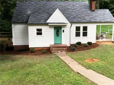 Home For Sale in Asheboro, North Carolina