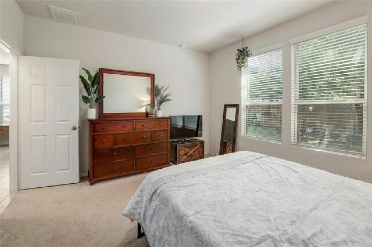 Picture of Home For Sale in Leander, Texas, United States