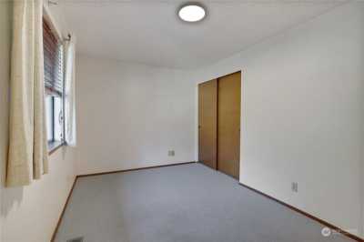 Home For Sale in Bellevue, Washington