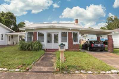 Home For Sale in Pensacola, Florida