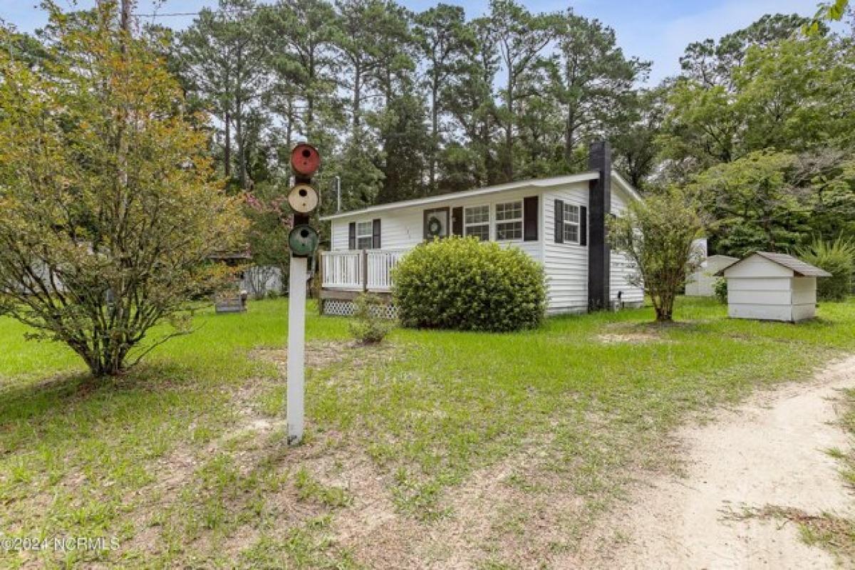 Picture of Home For Sale in Richlands, North Carolina, United States