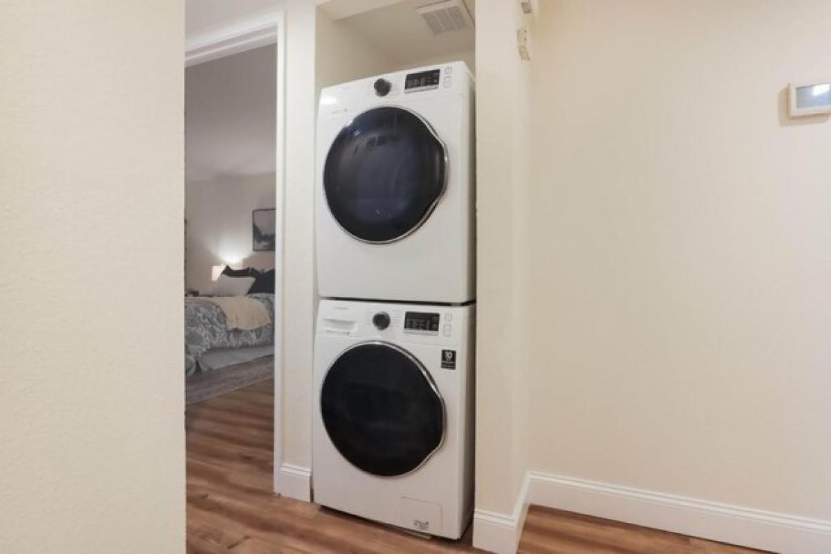 Picture of Home For Sale in Hayward, California, United States