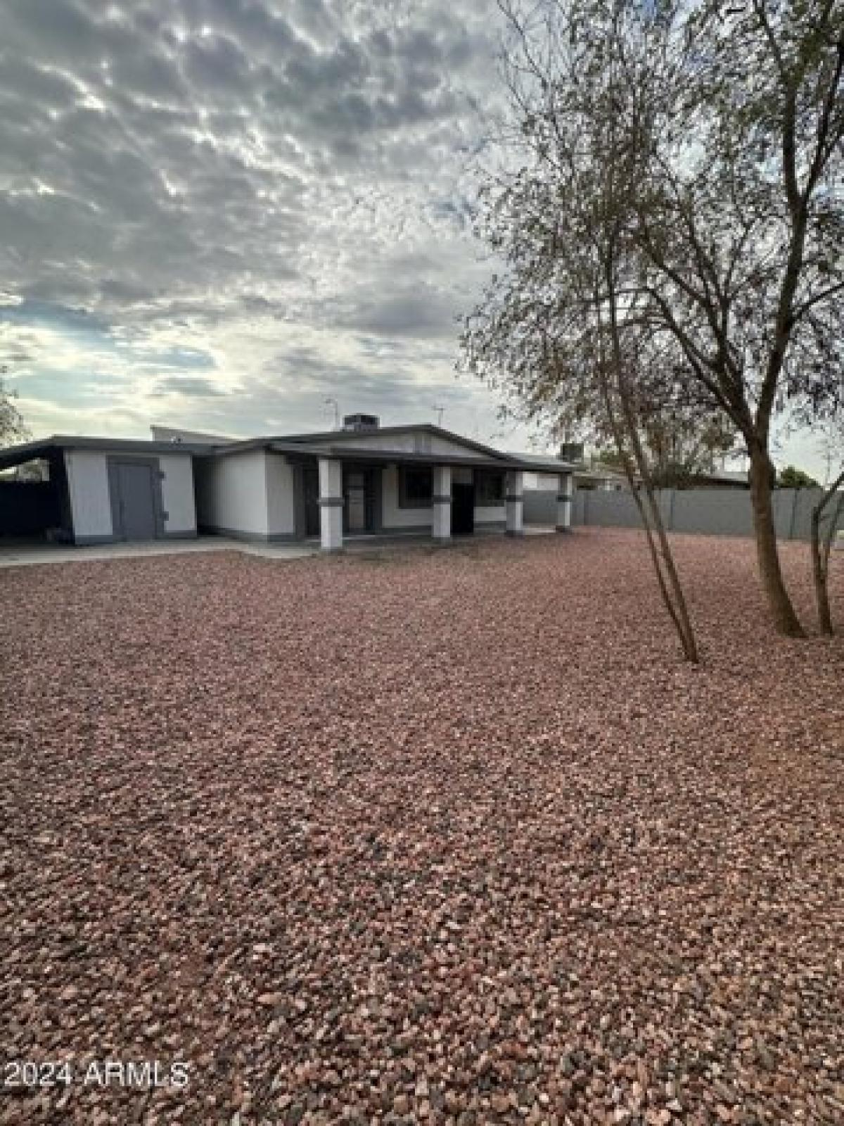 Picture of Home For Sale in Glendale, Arizona, United States