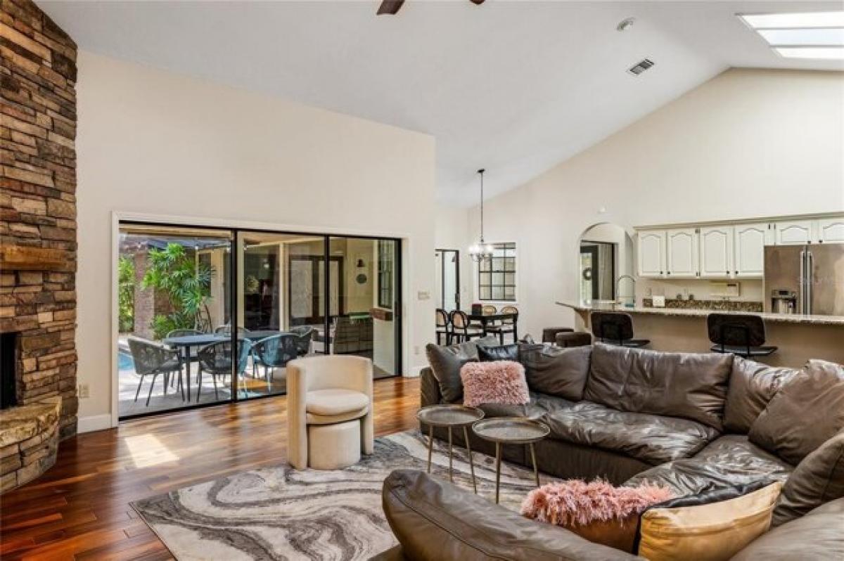 Picture of Home For Sale in Longwood, Florida, United States