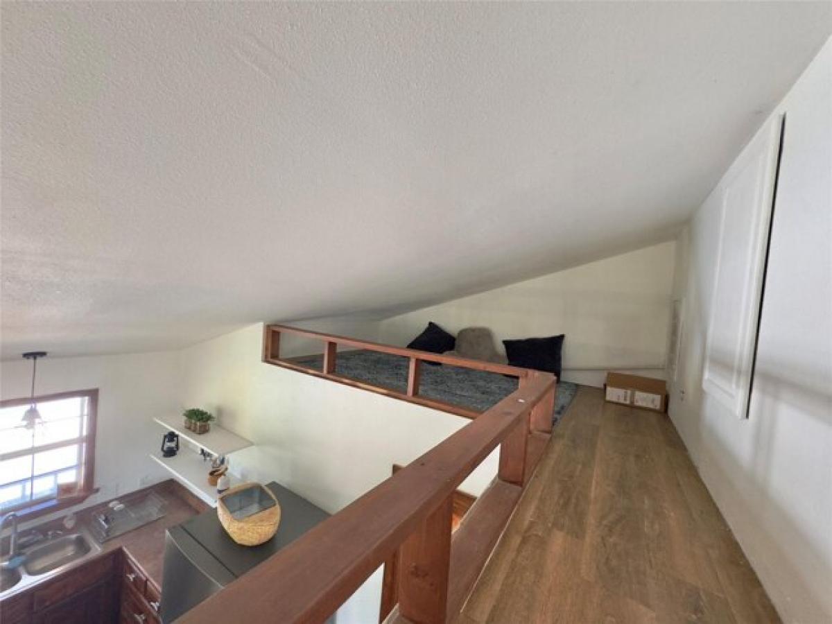 Picture of Home For Sale in Weatherford, Texas, United States