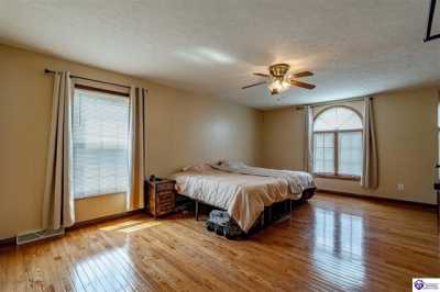 Home For Sale in Elizabethtown, Kentucky