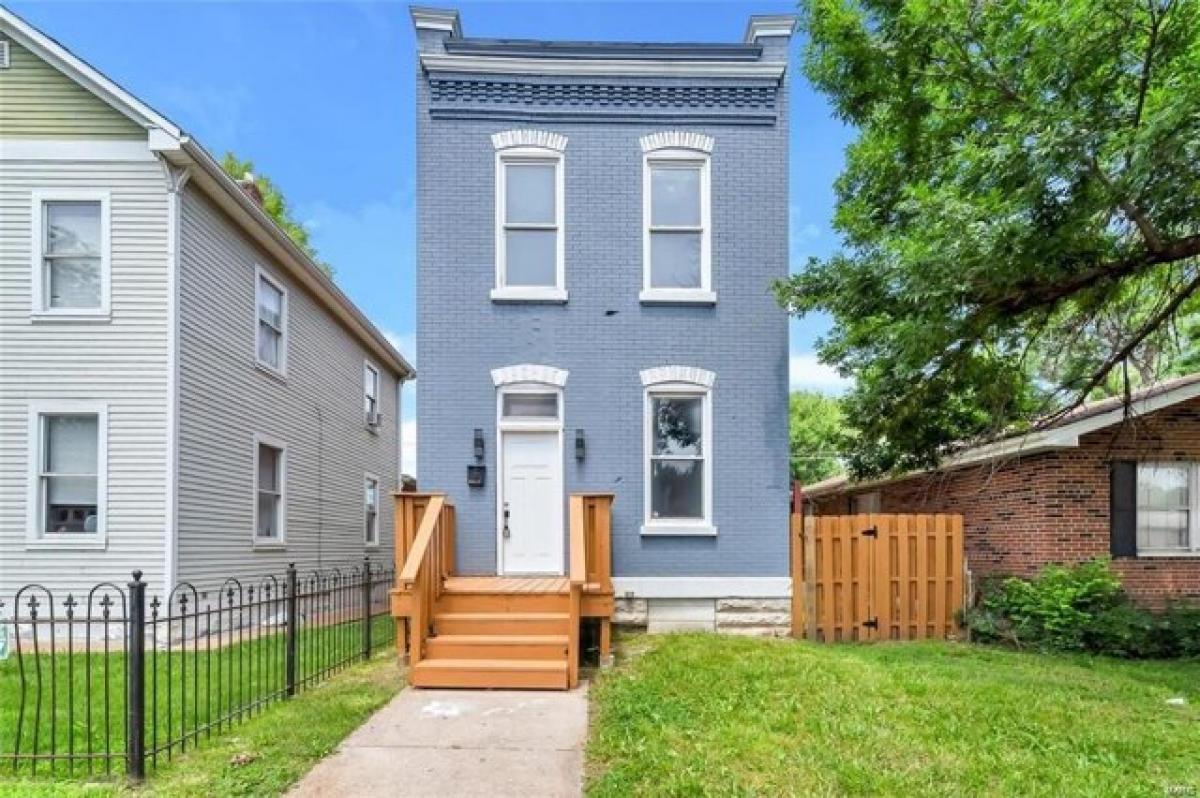 Picture of Home For Sale in Saint Louis, Missouri, United States