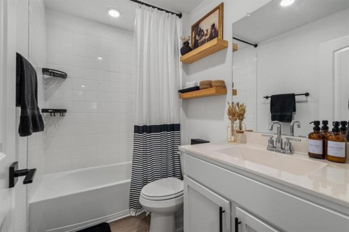 Picture of Home For Sale in Hutto, Texas, United States