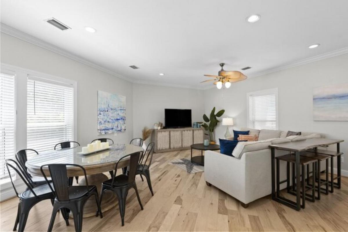 Picture of Home For Sale in Panama City Beach, Florida, United States