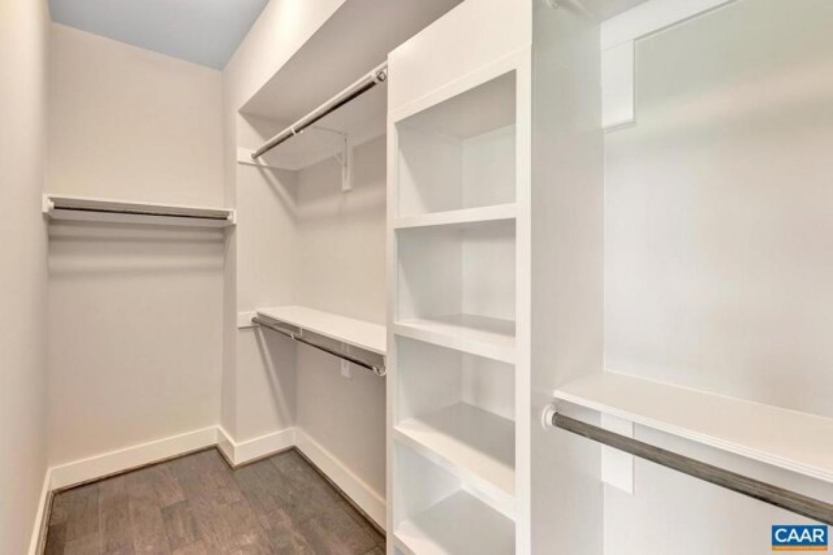 Picture of Home For Sale in Crozet, Virginia, United States