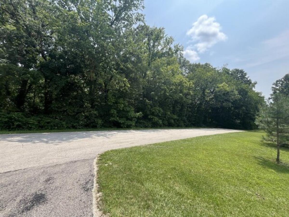 Picture of Residential Land For Sale in Roscoe, Illinois, United States