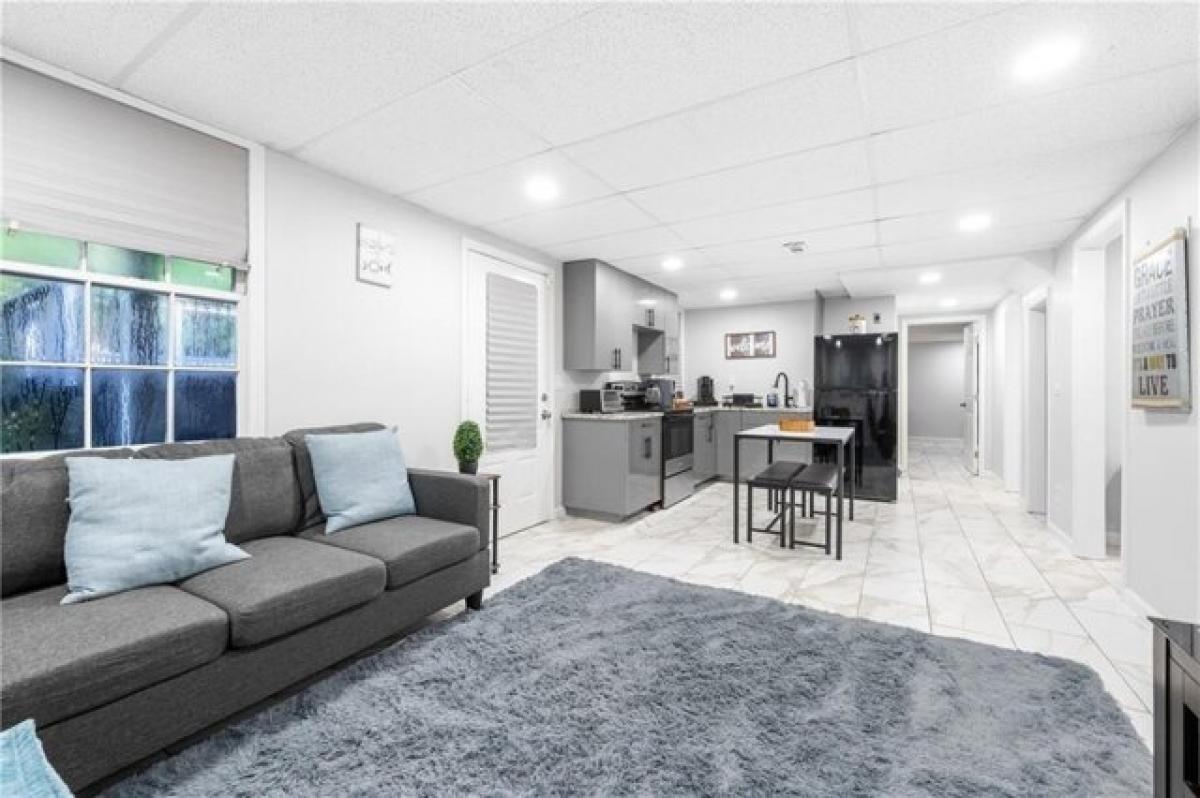 Picture of Home For Sale in Lawrenceville, Georgia, United States