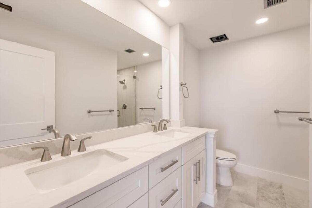 Picture of Home For Sale in Marco Island, Florida, United States