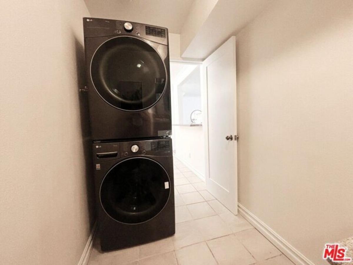 Picture of Home For Sale in Santa Monica, California, United States