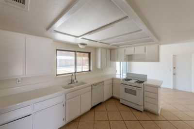 Home For Sale in Victorville, California