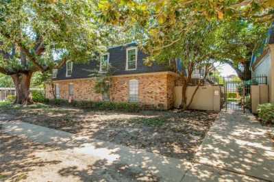 Home For Rent in Dallas, Texas
