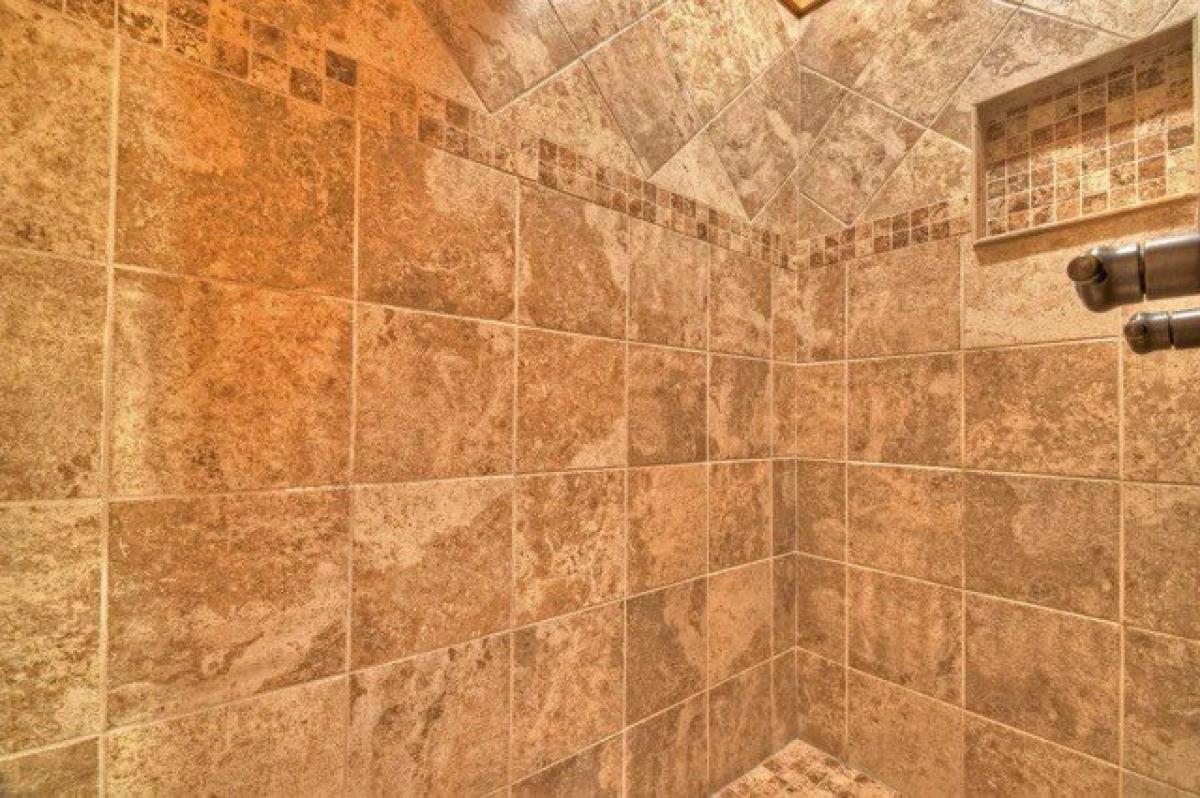 Picture of Home For Sale in Blue Ridge, Georgia, United States