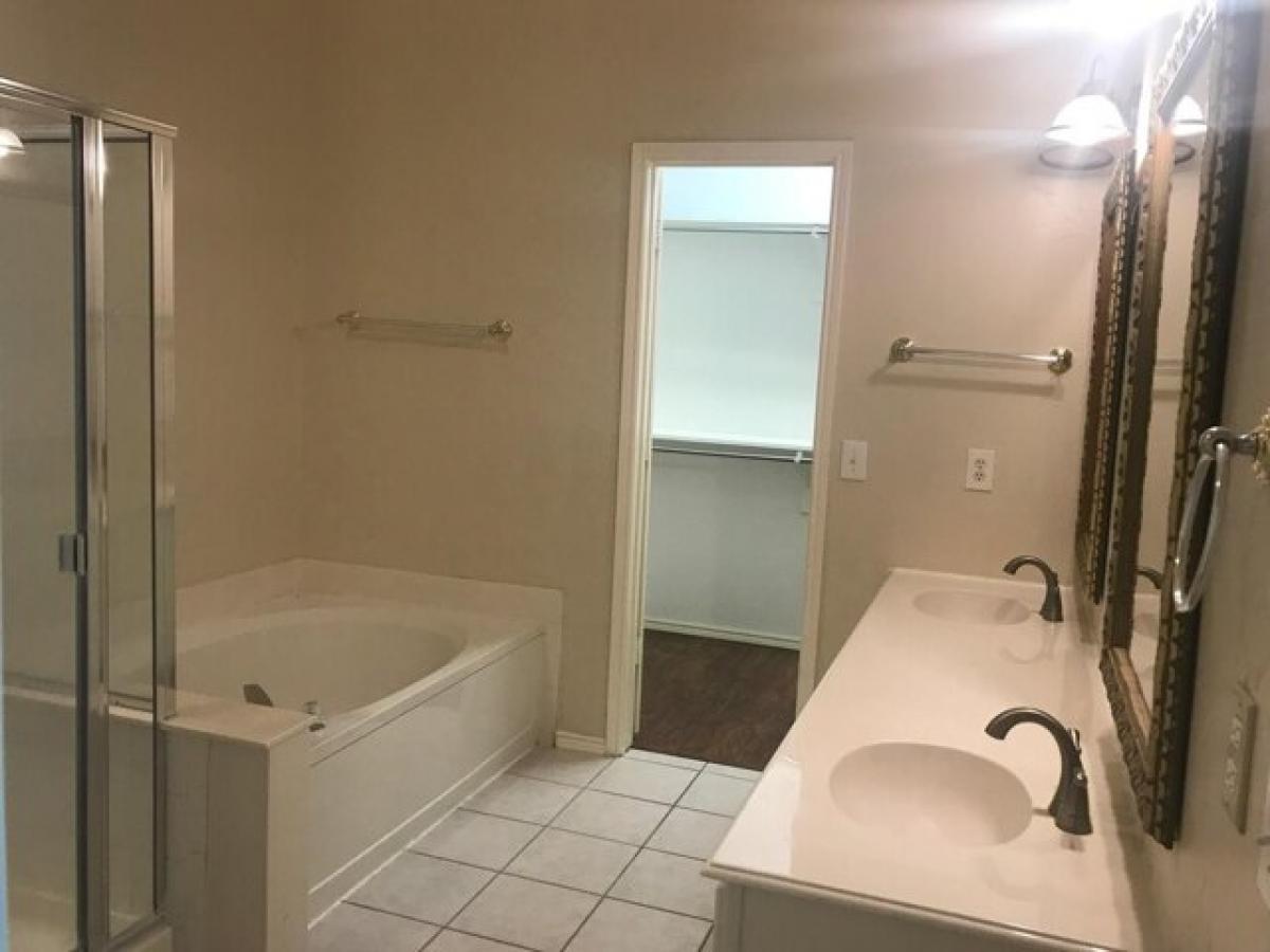 Picture of Home For Rent in Plano, Texas, United States