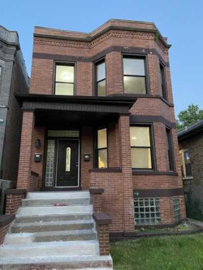 Home For Rent in Chicago, Illinois