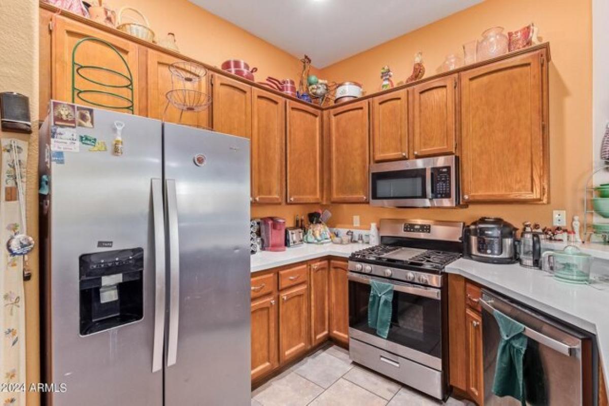 Picture of Home For Sale in Goodyear, Arizona, United States