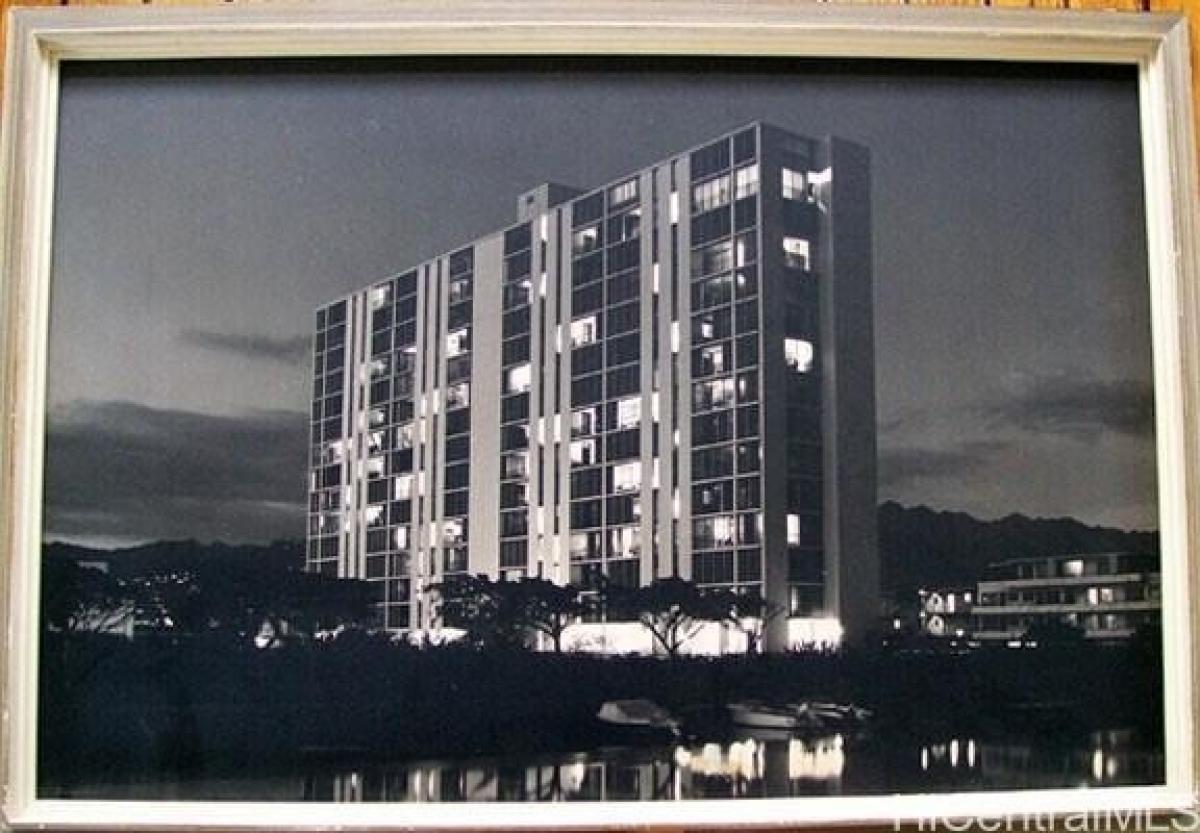 Picture of Home For Sale in Honolulu, Hawaii, United States