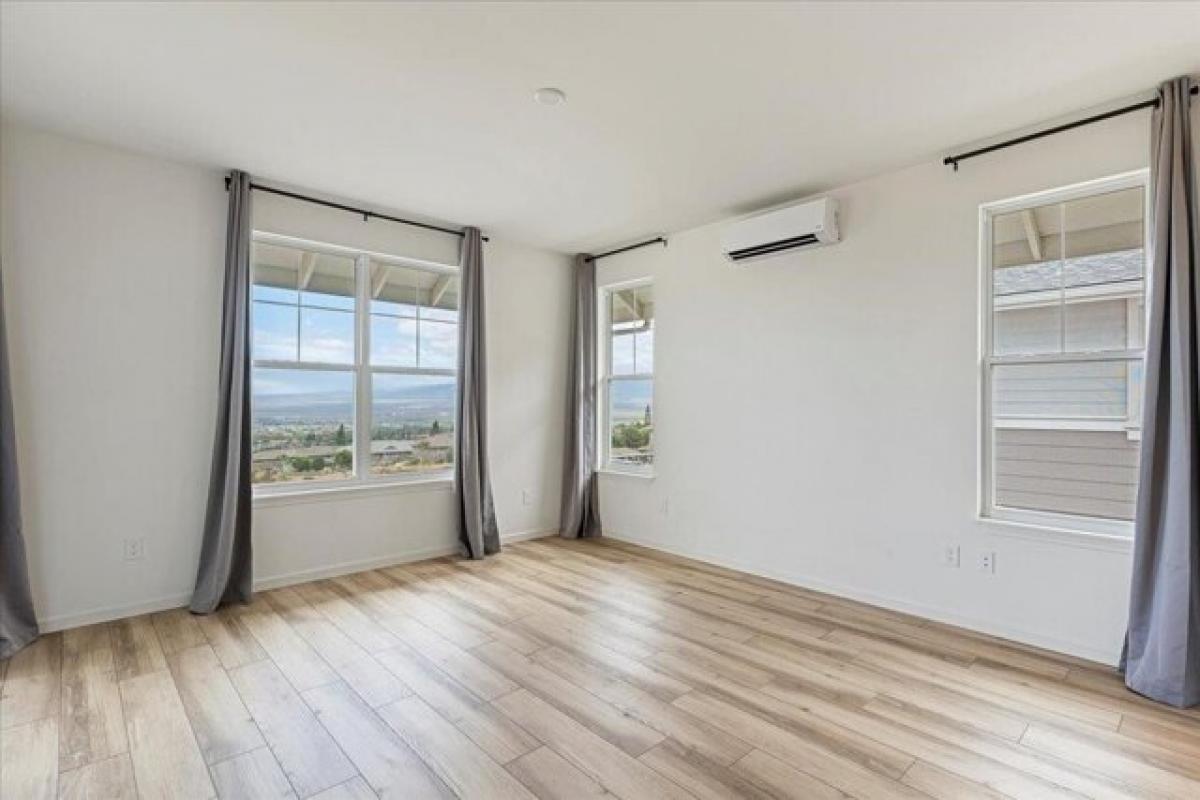 Picture of Home For Sale in Wailuku, Hawaii, United States