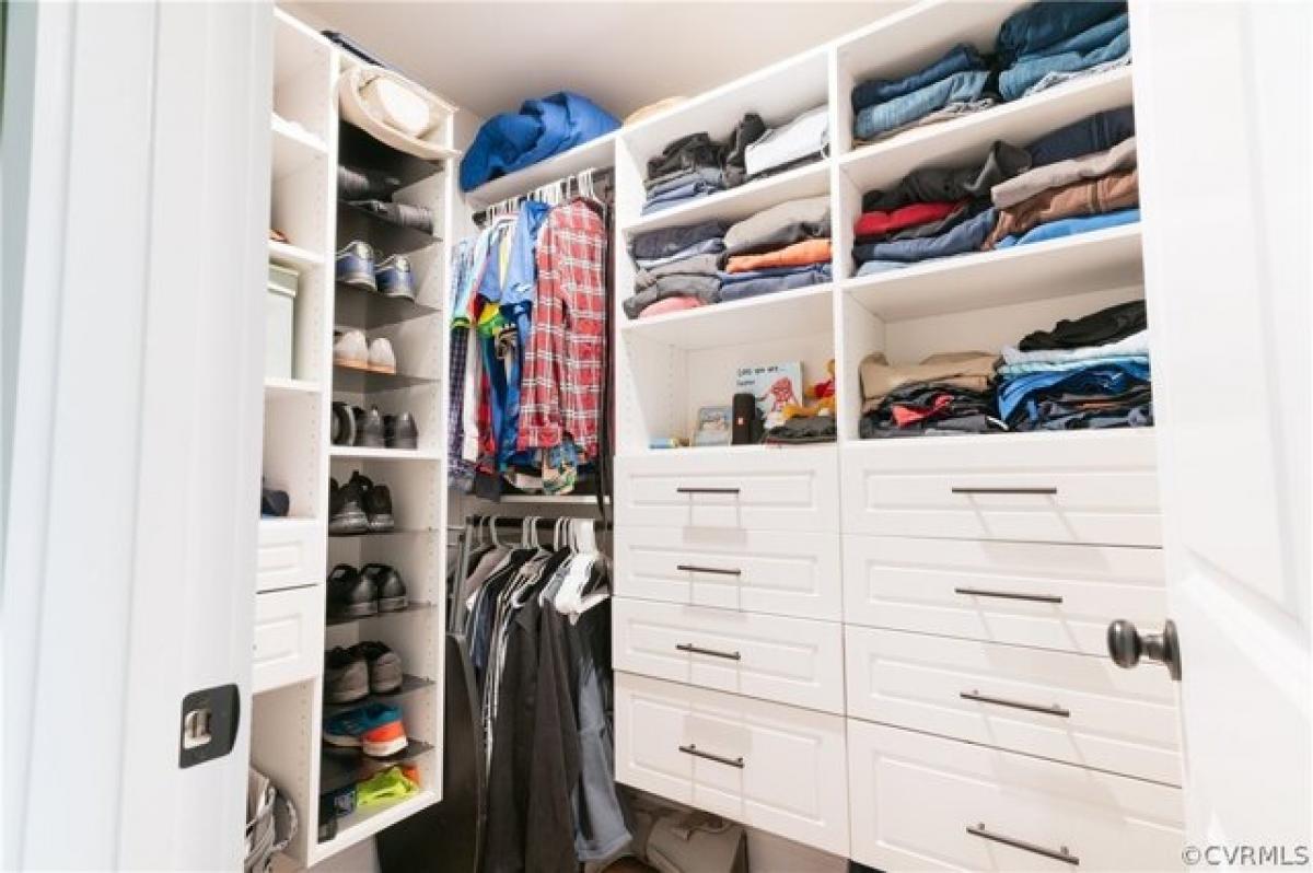 Picture of Home For Sale in Chesterfield, Virginia, United States