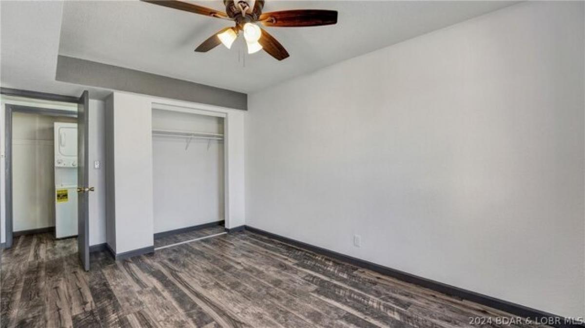 Picture of Home For Sale in Osage Beach, Missouri, United States