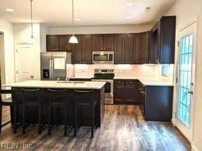 Home For Sale in Yorktown, Virginia