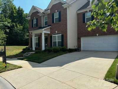 Home For Sale in Huntersville, North Carolina