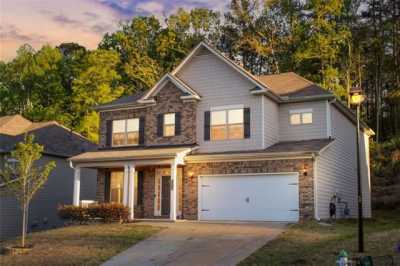 Home For Sale in Fairburn, Georgia