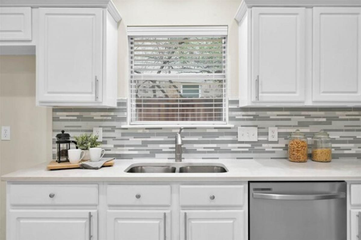 Picture of Home For Sale in The Woodlands, Texas, United States