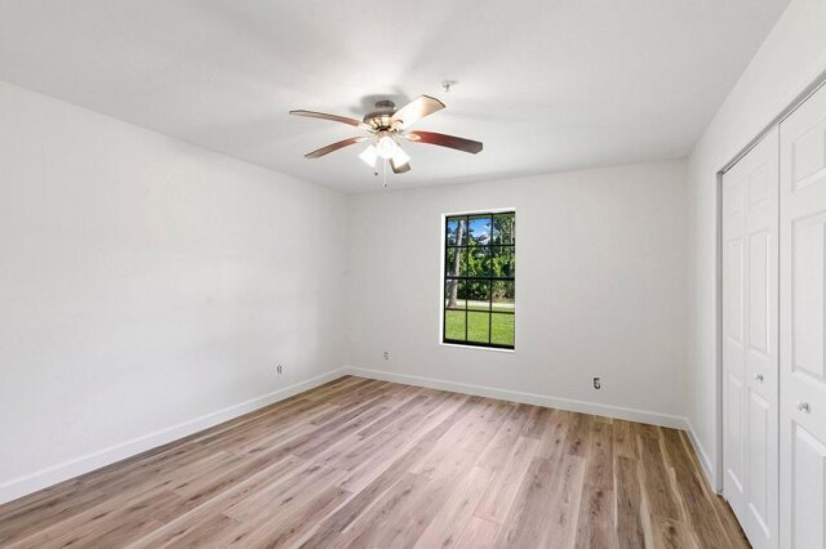 Picture of Home For Sale in Estero, Florida, United States