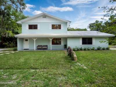 Home For Sale in Edgewater, Florida