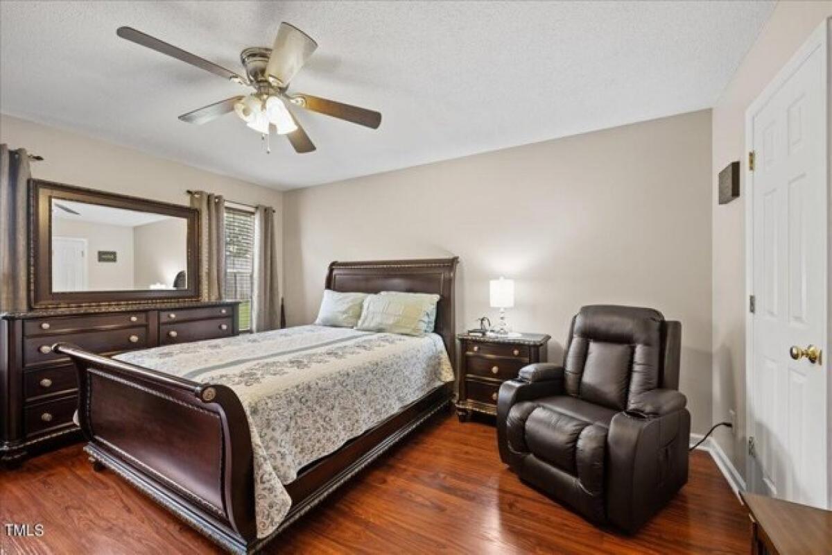 Picture of Home For Sale in Raleigh, North Carolina, United States